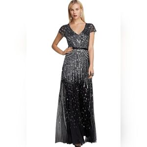 Adrianna Papell Beaded V-Neck Dress Evening Gown Formal Tulle Black Sequin Prom